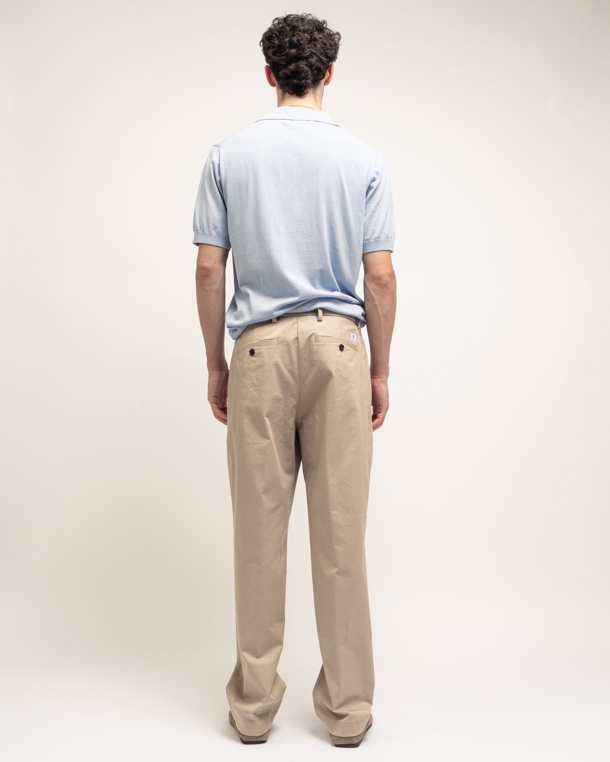 Gin pantaloni gamba ampia